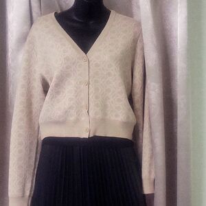 Calvin Klein sweater  size M